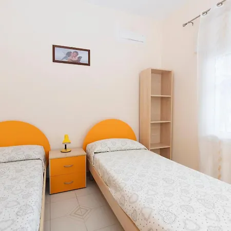 Vakantiehuis Angela Sant Isidoro (Apulia)